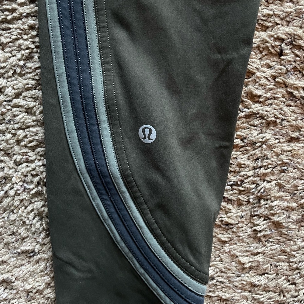 Lululemon Run Crew Leggings Size 6